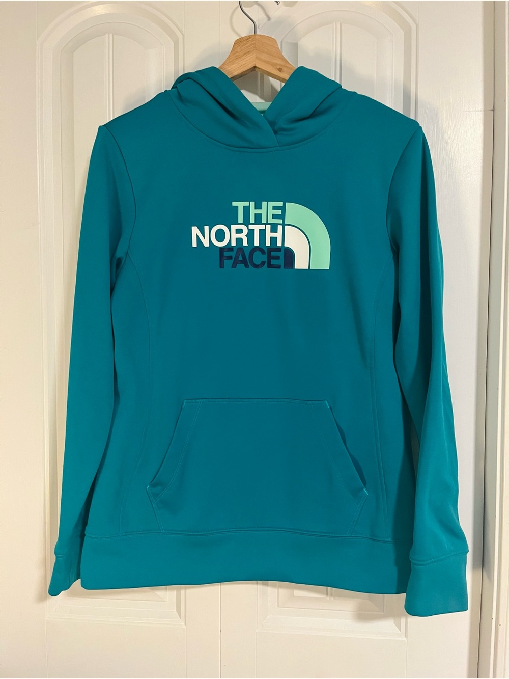 The North Face Women's Teal Logo Hoodie Sweater Size Medium